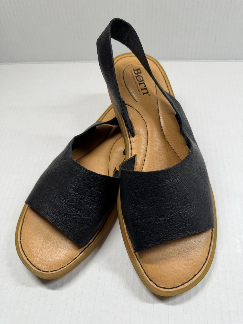 Born Women’s Black Leather Slingback Sandals NWOT Size 8